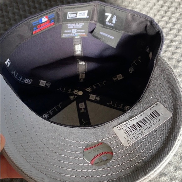 NWT New York Yankees Victory Side Fitted Neyya - Picture 5 of 5